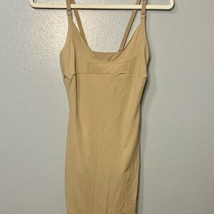 Maidenform Tan Shapewear‎ Slip